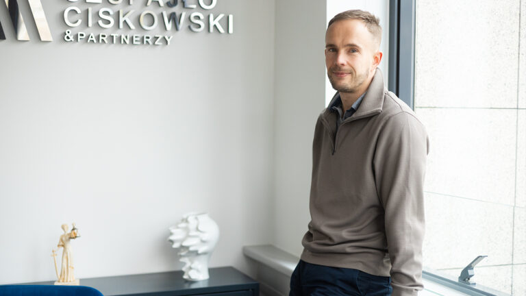 Myślał, że sprawa frankowa go nie dotyczy… Odkrył 200 000 zł ukrytych w kredycie!