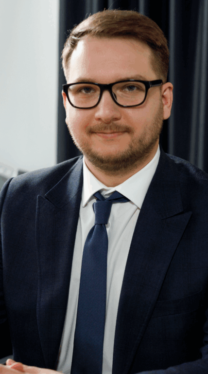 Adam Jaworski - Radca prawny